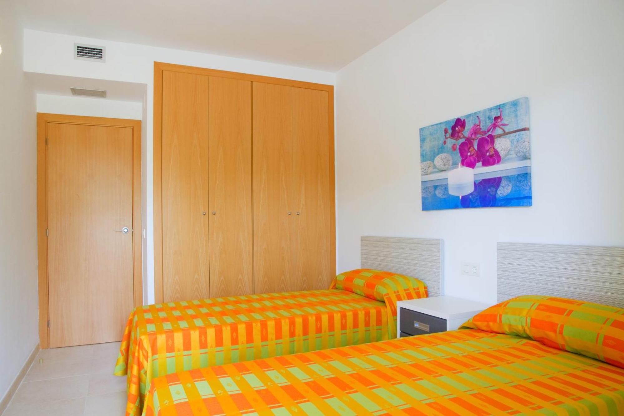 Rentalmar Paradise Families Only Con Parking Salou Exterior foto