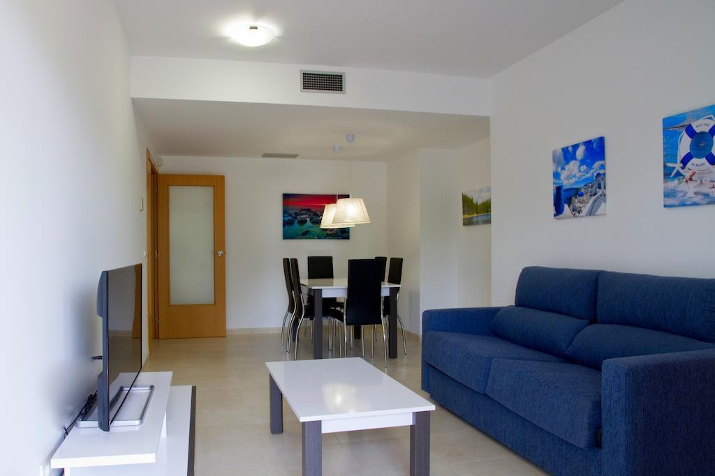 Rentalmar Paradise Families Only Con Parking Salou Quarto foto