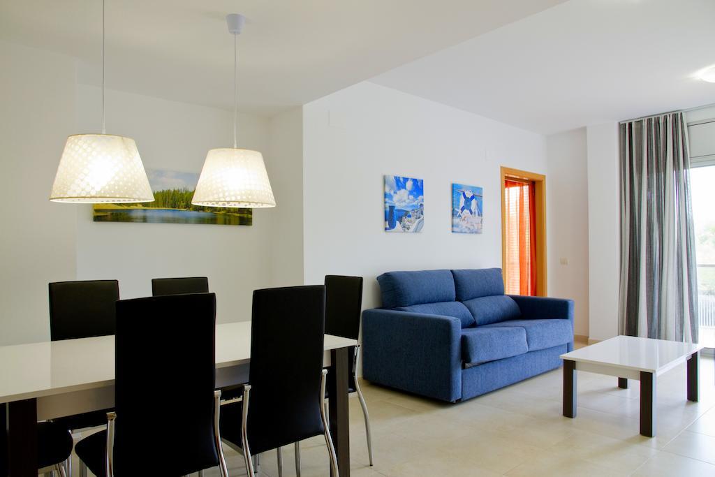 Rentalmar Paradise Families Only Con Parking Salou Quarto foto
